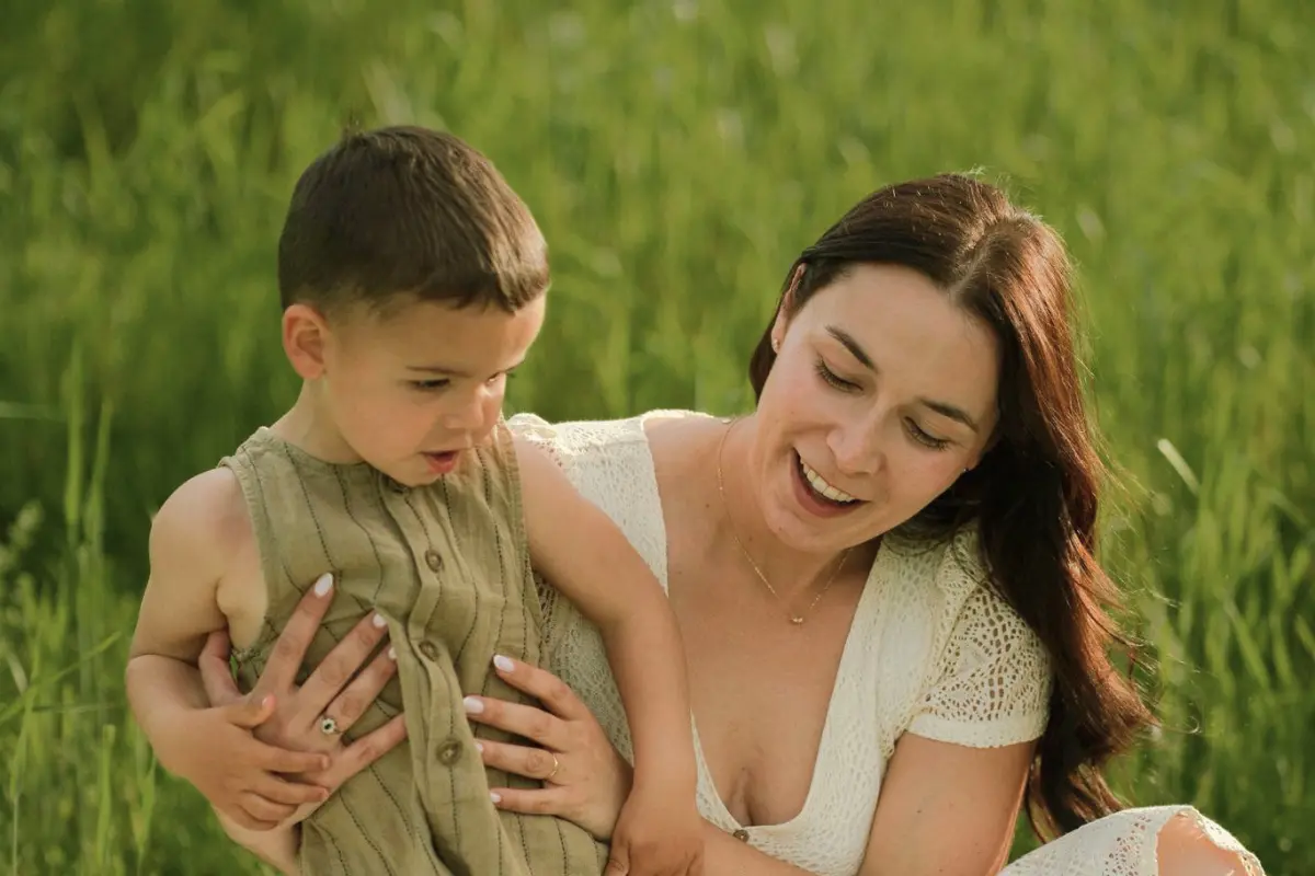 Thomas with his wife and son